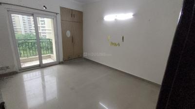 Bedroom Image of 1240 Sq.ft 2.5 BHK Apartment / Flat for sale in Paramount Floraville, Sector 137 Noida for Rs. 13200000