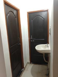 Bathroom Image of 860 Sq.ft 2 BHK Apartment / Flat for rent in Vikas Nagar Pune for Rs. 18000