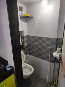 Bathroom Image of Prakash Shah in Vile Parle East, Mumbai