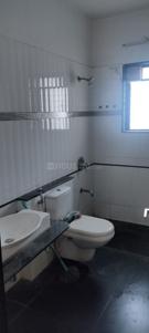 Bathroom Image of 1600 Sq.ft 3 BHK Apartment / Flat for rent in Parijat Nagar Nashik for Rs. 45000