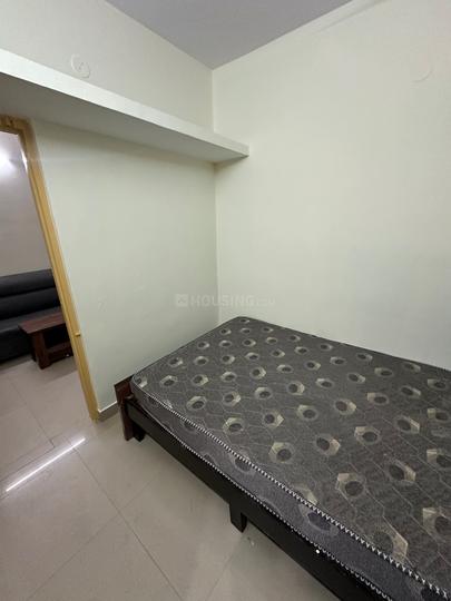 V building Bedroom 1