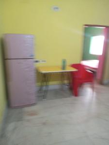 Hall Image of 850 Sq.ft 1 BHK Apartment / Flat for rent in Airport Gate no. 1 Kolkata for Rs. 16000