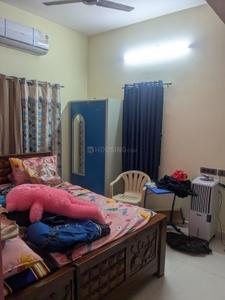 Bedroom Image of 800 Sq.ft 2 BHK Builder Floor for rent in Iyyappanthangal Chennai for Rs. 15000