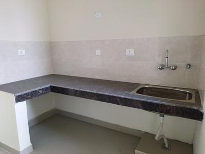 Kitchen Image of 1005 Sq.ft 2 BHK Apartment / Flat for sale in Addela Palm Resort, Raj Nagar Extension Ghaziabad for Rs. 7400000