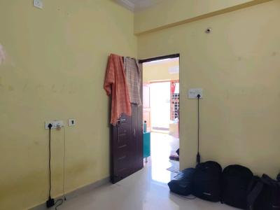 Bedroom Image of 1000 Sq.ft 2 BHK Apartment / Flat for sale in Kondapur Hyderabad for Rs. 6700000