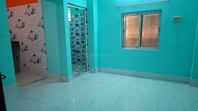 Living Room Image of 450 Sq.ft 1 BHK Apartment / Flat for rent in Keshtopur Kolkata for Rs. 8000