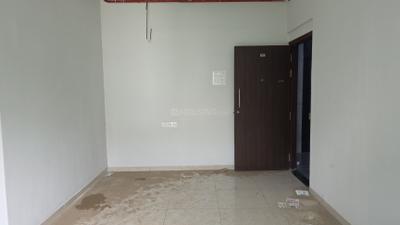 Living Room Image of 672 Sq.ft 2 BHK Apartment / Flat for sale in Shree Crest And Celestia, Mulund East Mumbai for Rs. 13000000