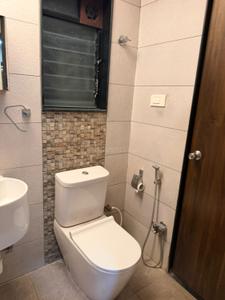 Image of 1350 Sq.ft 2 BHK Apartment / Flat for sale in Naiknavare Sylvan Heights H Building, Aundh, Pune for Rs. 17500000
