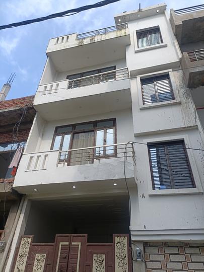 House for sale Main Image 1