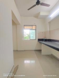 Kitchen Image of 680 Sq.ft 1 BHK Apartment / Flat for rent in Chavandai Complex, Kalwa Thane for Rs. 24000