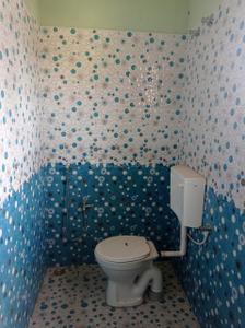 Bathroom Image of 1000 Sq.ft 2 BHK Independent House for rent in Panasapadu Kakinada for Rs. 8000