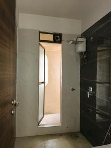 Common Bathroom Image of 1800 Sq.ft 3 BHK Apartment / Flat for rent in Tharwani Vedant Palacia Wing A Aetius, Kalyan West Kalyan for Rs. 44500
