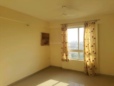 Bedroom Image of 2025 Sq.ft 3 BHK Apartment / Flat for sale in Emaar Palm Heights, Sector 78 Gurgaon for Rs. 27500000