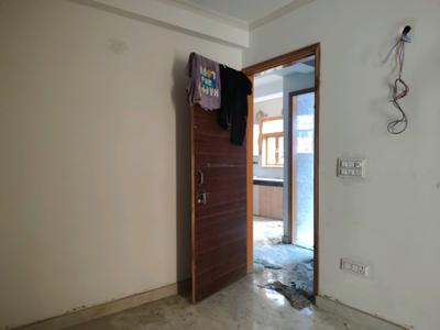 Bedroom Image of 650 Sq.ft 2 BHK Apartment / Flat for sale in Sangam Vihar New Delhi for Rs. 3000000
