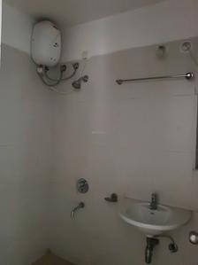 Common Bathroom Image of 774 Sq.ft 1.5 BHK Apartment / Flat for sale in Lodha Casa Rio, Palava Phase 1 Thane for Rs. 4350000
