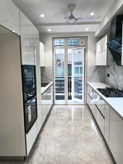 Sector 25, DLF Phase 2 Main Image 1