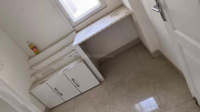 Bedroom Image of 1340 Sq.ft 2.5 BHK Apartment / Flat for rent in Shree Vardhman Victoria, Sector 70 Gurgaon for Rs. 38000