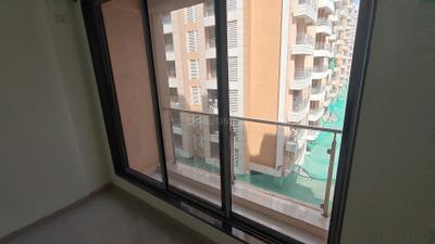 Balcony Image of 850 Sq.ft 2.5 BHK Apartment / Flat for rent in Borivali East Mumbai for Rs. 55000