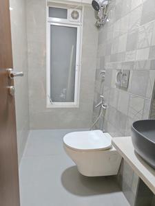 Common Bathroom Image of 1498 Sq.ft 3 BHK Apartment / Flat for sale in EMFCL The Legend, Ghatkopar East Mumbai for Rs. 24700000