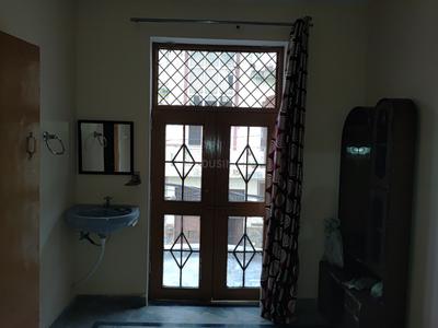 Bedroom Image of Girls PG in Meerut Cantt, Meerut