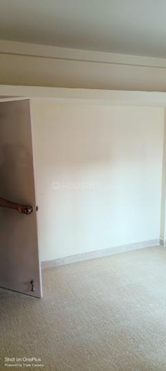 Ghotkamp Koyana Vele, Taloja Bedroom 1