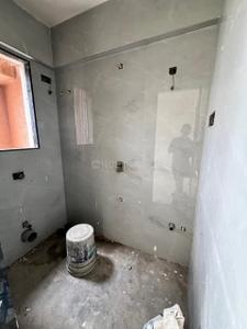 Bathroom Image of 500 Sq.ft 1 BHK Apartment / Flat for sale in Dahisar West Mumbai for Rs. 8500000