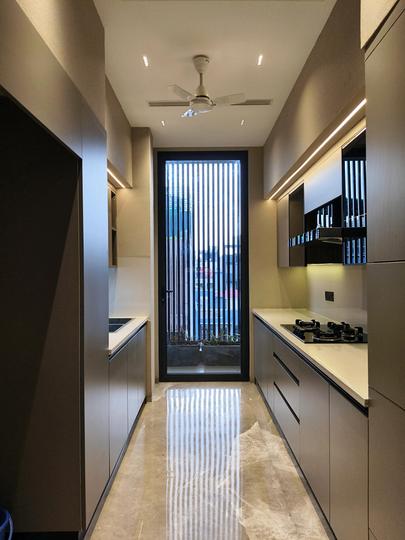 Sector 25, DLF Phase 2 Main Image 1