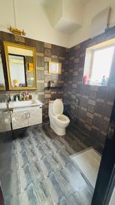 Image of 2325 Sq.ft 4 BHK Apartment / Flat for sale in DLF Belvedere Park, DLF Phase 2, Gurgaon for Rs. 52500000