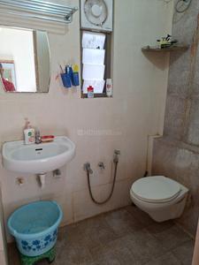 Bathroom Image of 1320 Sq.ft 2 BHK Apartment / Flat for rent in Iscon Flower, Ghuma Ahmedabad for Rs. 26500