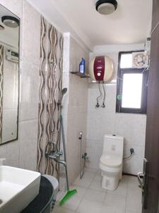 Common Bathroom Two Image of 2500 Sq.ft 4 BHK Apartment / Flat for sale in Sector 18 Dwarka New Delhi for Rs. 38500000