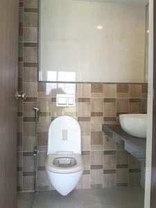 Bedroom One Image of 900 Sq.ft 2 BHK Apartment / Flat for rent in Lodha Splendora Riverview, Kasarvadavali Thane for Rs. 26000