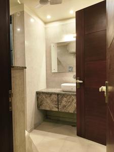 Common Bathroom Image of 1850 Sq.ft 3 BHK Builder Floor for sale in Mayfield Garden Luxury Floors, Mayfield Garden Gurgaon for Rs. 24900000