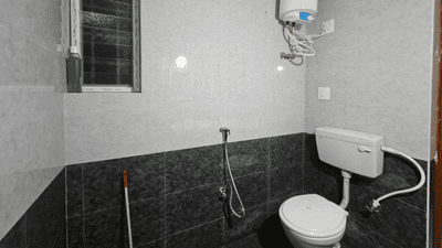 Bathroom Image of 1605 Sq.ft 3 BHK Apartment / Flat for sale in Tungabhadra Apartment, Koramangala Bengaluru for Rs. 25000000