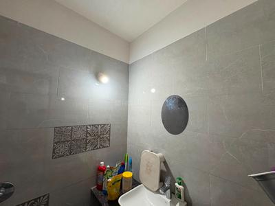Bathroom Image of 987 Sq.ft 2 BHK Apartment / Flat for sale in Marathon Nexzone Vega, Panvel Navi Mumbai for Rs. 8000000