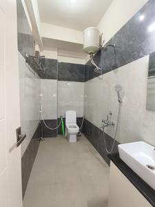 Bathroom Image of 700 Sq.ft 1 BHK Builder Floor for rent in Doddanekundi Bengaluru for Rs. 25000