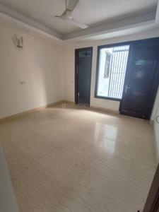 Bedroom Image of 1800 Sq.ft 3 BHK Builder Floor for rent in Kailash Colony New Delhi for Rs. 85000