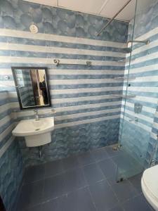 Bathroom Image of 2000 Sq.ft 3 BHK Builder Floor for sale in Sector 57 Gurgaon for Rs. 35000000
