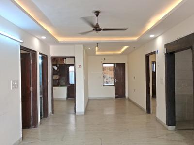 Dining Area Image of 2250 Sq.ft 4 BHK Builder Floor for rent in Paschim Vihar New Delhi for Rs. 47000