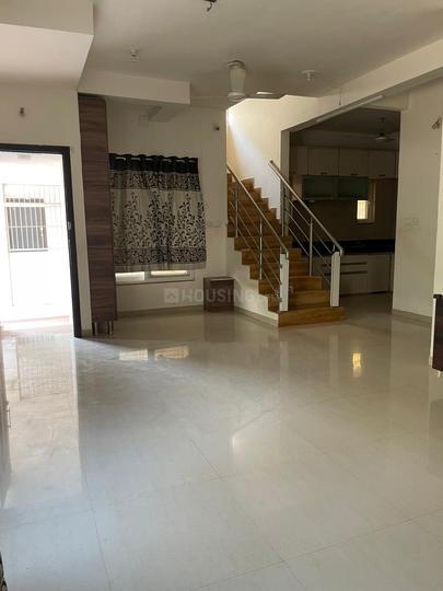 Pacifica Madrid County Main Image 1