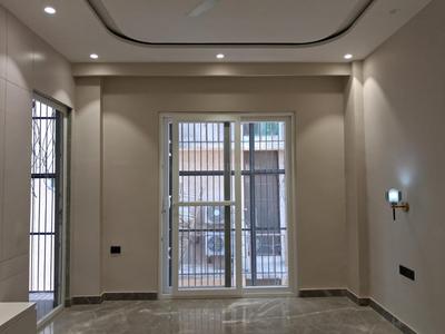 Bedroom Image of 2750 Sq.ft 4 BHK Builder Floor for sale in Paschim Vihar New Delhi for Rs. 64000000