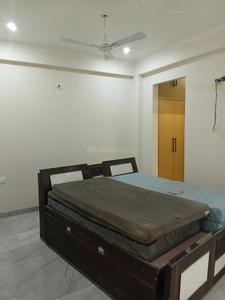 Bedroom Image of 2200 Sq.ft 3 BHK Builder Floor for rent in Sector 122 Noida for Rs. 42000