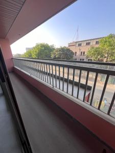 Balcony Image of 2408 Sq.ft 4 BHK Apartment / Flat for rent in Gopinath Skywalk Arena, Vaishno Devi Circle Ahmedabad for Rs. 45000