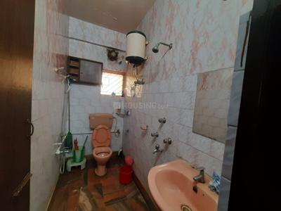Bathroom Image of 712 Sq.ft 2 BHK Apartment / Flat for sale in Behala Kolkata for Rs. 4000000