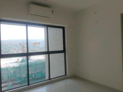 Bedroom Image of 900 Sq.ft 2 BHK Apartment / Flat for sale in Lodha Woods, Kandivali East Mumbai for Rs. 23000000