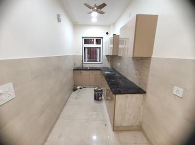 Kitchen Image of 2476 Sq.ft 4 BHK Builder Floor for rent in Shakti Nagar New Delhi for Rs. 85000