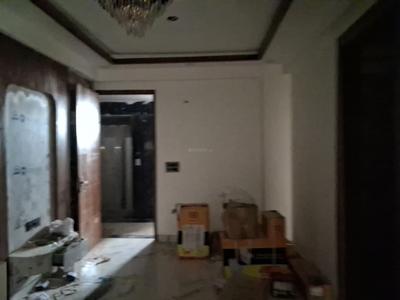 Living Room Image of 1500 Sq.ft 3 BHK Apartment / Flat for sale in Sector 73 Noida for Rs. 5000000