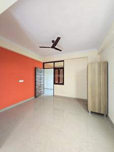Bedroom Image of 372 Sq.ft 1 RK Apartment / Flat for rent in Sector 72 Noida for Rs. 12599