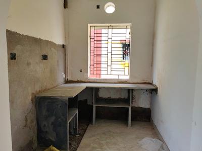 Kitchen Image of 700 Sq.ft 2 BHK Apartment / Flat for sale in Santoshpur Kolkata for Rs. 3200000