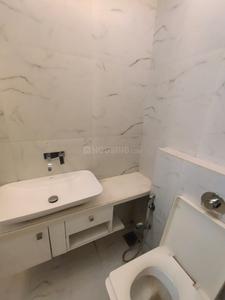 Bathroom Image of 1536 Sq.ft 3 BHK Apartment / Flat for sale in Chembur Mumbai for Rs. 43000000