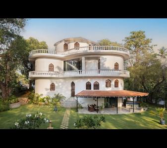 5 BHK Independent House